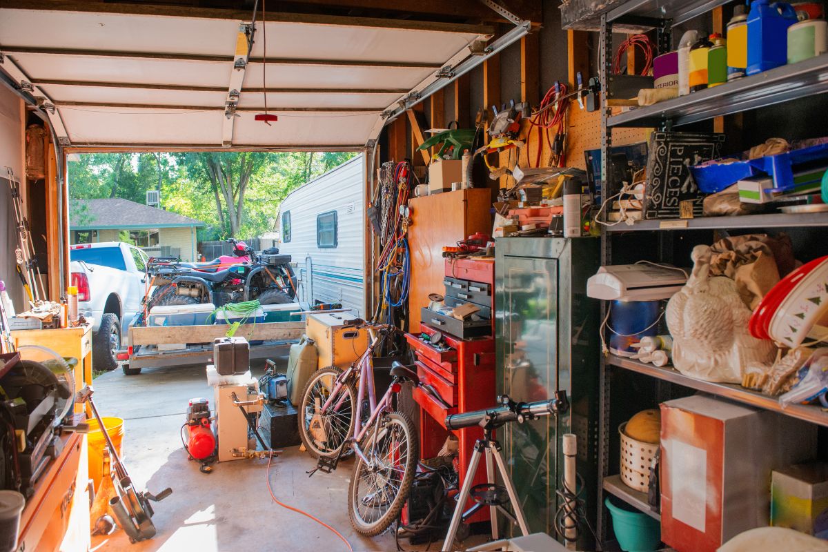 Comment désencombrer son garage pour mieux le ranger